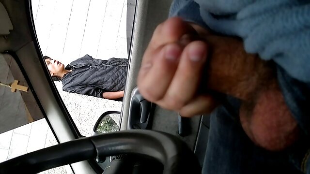 İnanılmaz :  Fahişə sarışın Chrissy Fox xoruz əmir və pul üçün parkda sikilir Cinsi porno video 